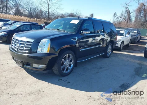 2009 Cadillac Escalade Esv Standard z USA, uszkodzony, nr VIN 1GYFK26209R113202